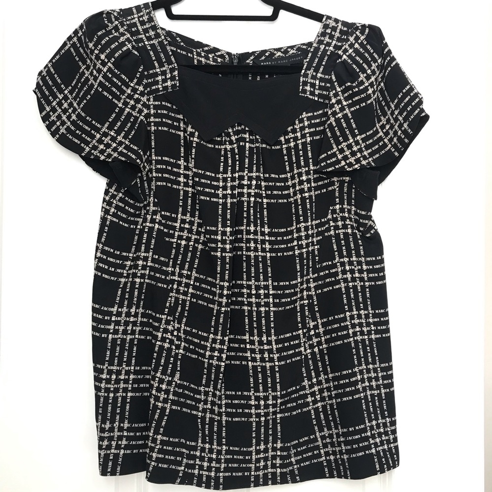 SOLD Marc By Marc Jacobs black/cream silk top szS